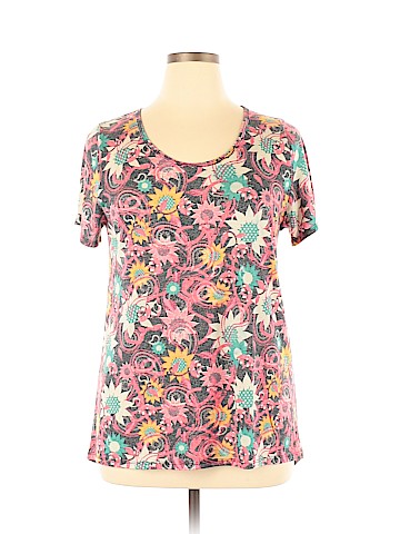 Lularoe Short Sleeve T-Shirt (view 1)