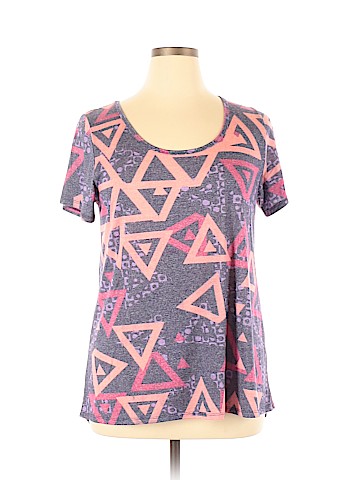Lularoe Short Sleeve T-Shirt (view 1)