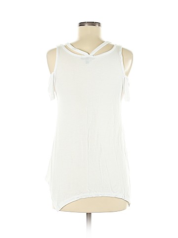 Almost Famous Short Sleeve Top (view 2)