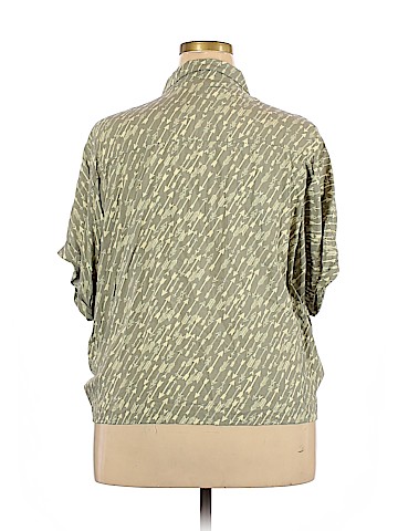 Lularoe Short Sleeve Button-Down Shirt (view 2)