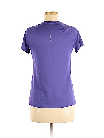 Nike Active T-Shirt (view 2)