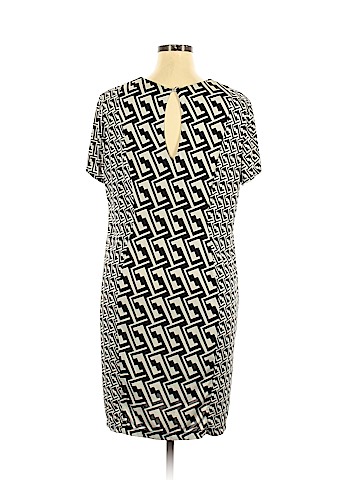 Nikkie by Nikkie Poulos Casual Dress (view 2)