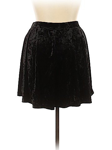 Forever 21 Casual Skirt (view 2)