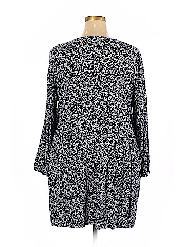 Old Navy Long Sleeve Blouse (view 2)