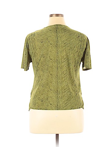 T-C Fashion Short Sleeve Top (view 2)