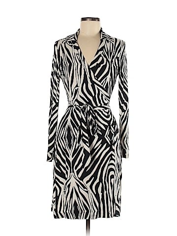 Diane von Furstenberg Casual Dress (view 1)