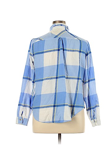 Maurices Long Sleeve Button-Down Shirt (view 2)