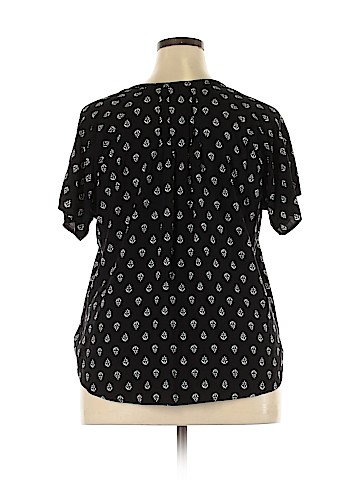 Old Navy Short Sleeve Blouse (view 2)