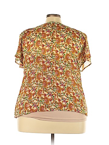 Old Navy Short Sleeve Blouse (view 2)