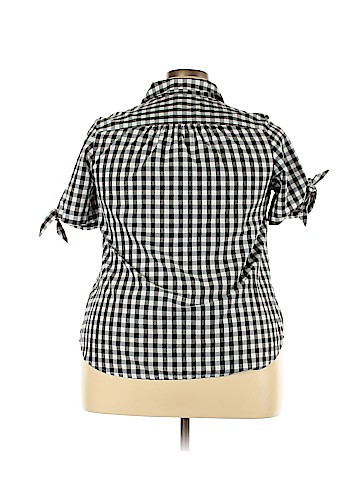 Roaman's Short Sleeve Button-Down Shirt (view 2)