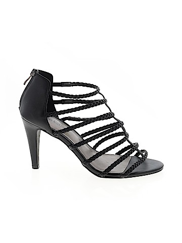 Kelly & Katie Heels (view 1)