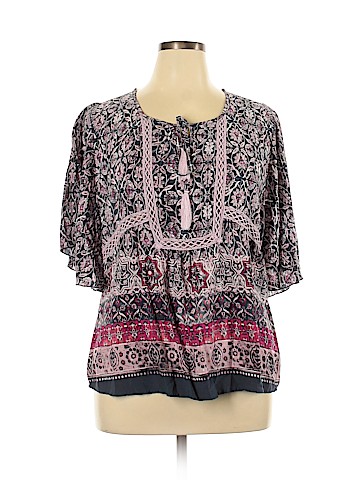 Unity World Wear 3/4 Sleeve Blouse (view 1)