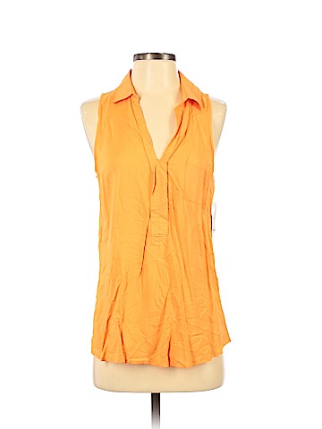 Old Navy Sleeveless Blouse (view 1)