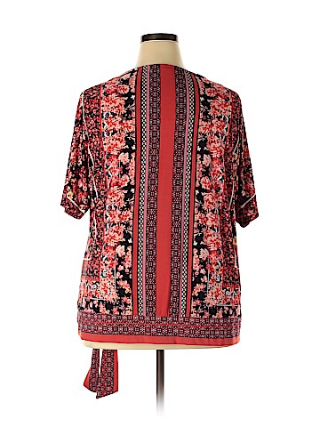 Roz & Ali Short Sleeve Top (view 2)