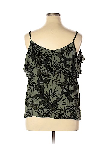 Old Navy Sleeveless Top (view 2)