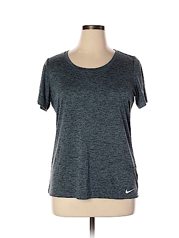 Nike Active T-Shirt (view 1)