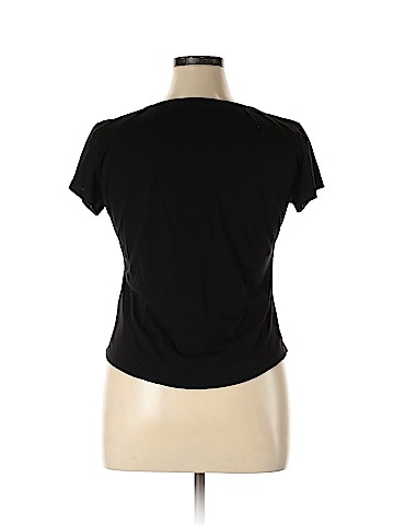 New York & Company Short Sleeve T-Shirt (view 2)