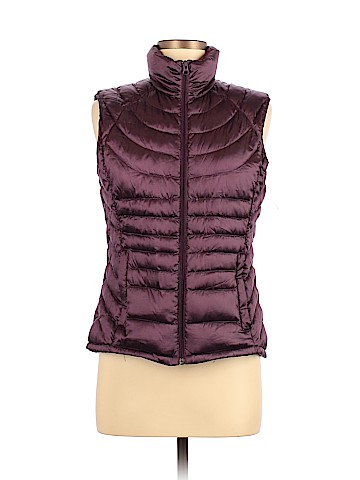 Bernardo Vest (view 1)