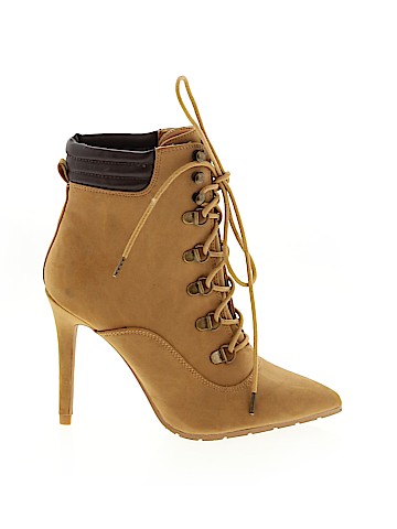 Qupid Heels (view 1)