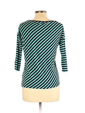 Liz Claiborne Long Sleeve T-Shirt (view 2)