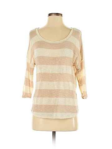 A'gaci Pullover Sweater (view 1)