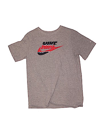Nike Short Sleeve T-Shirt (view 1)