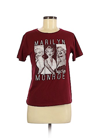 Marilyn Monroe Short Sleeve T-Shirt (view 1)