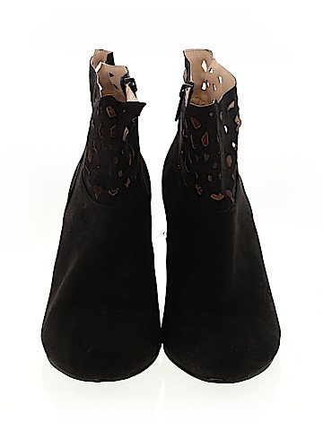 Torrid Wedges (view 2)