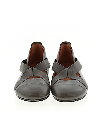 Gentle Souls Flats (view 2)