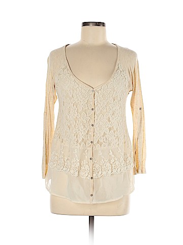 Jolt 3/4 Sleeve Top (view 1)