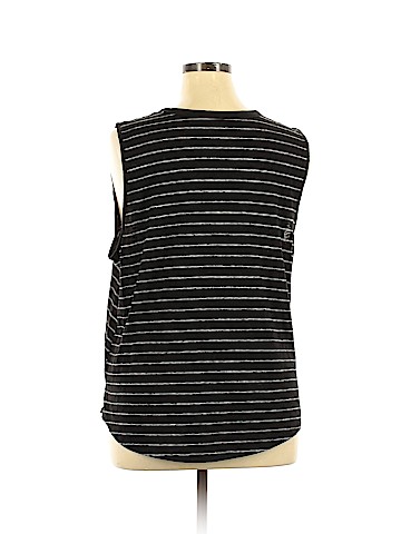 Old Navy Sleeveless Top (view 2)