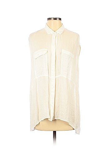 Levi's Sleeveless Blouse (view 1)
