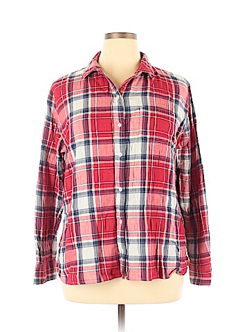 Gap Outlet Long Sleeve Button-Down Shirt (view 1)
