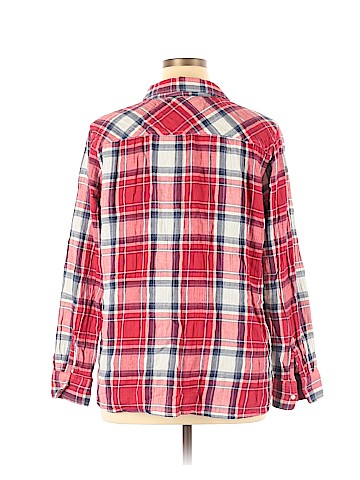 Gap Outlet Long Sleeve Button-Down Shirt (view 2)