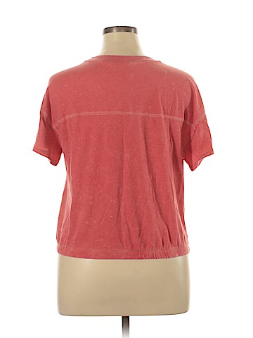 SO Short Sleeve Top (view 2)