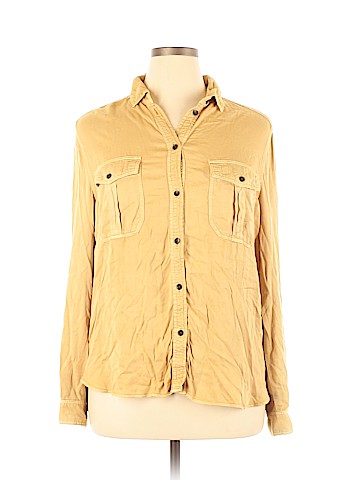 American Eagle Outfitters Long Sleeve Button-Down Shirt (view 1)