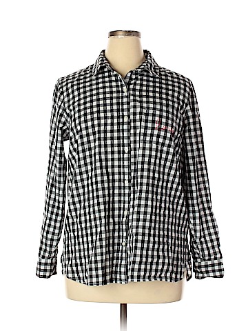 Old Navy Long Sleeve Button-Down Shirt (view 1)