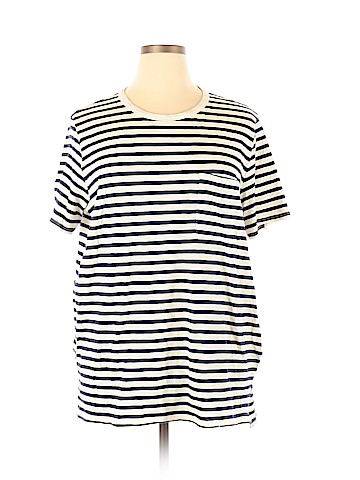 Old Navy Short Sleeve T-Shirt (view 1)