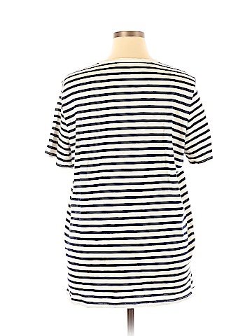 Old Navy Short Sleeve T-Shirt (view 2)