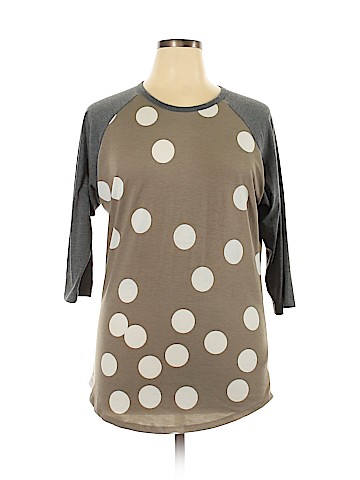 Lularoe 3/4 Sleeve T-Shirt (view 1)