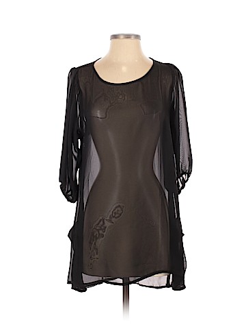 Lily White Short Sleeve Blouse (view 1)