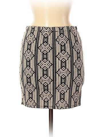Forever 21 Casual Skirt (view 2)