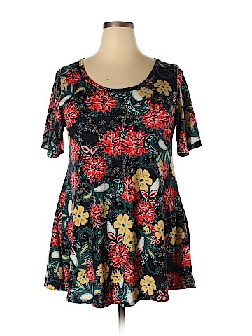 Lularoe Short Sleeve T-Shirt (view 1)