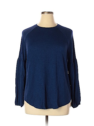 Old Navy Pullover Sweater (view 1)