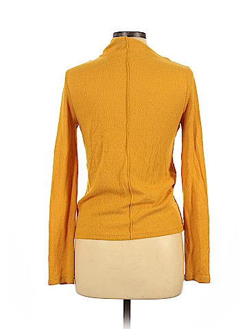 Forever 21 Pullover Sweater (view 2)