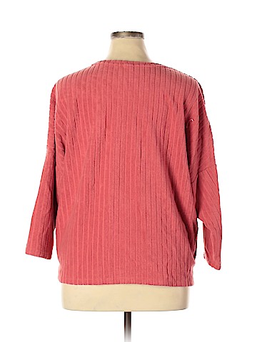 Old Navy Pullover Sweater (view 2)