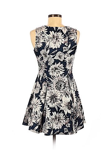 Elodie Casual Dress (view 2)