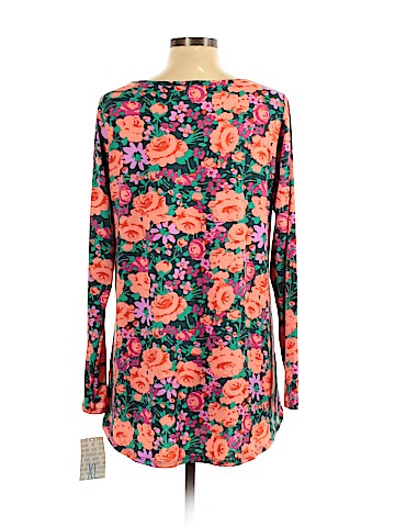 Lularoe Long Sleeve T-Shirt (view 2)