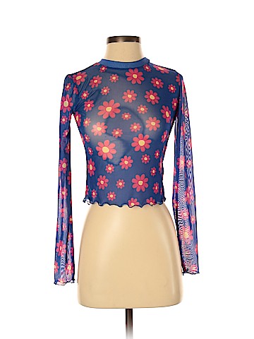 Delia's Long Sleeve Top (view 1)