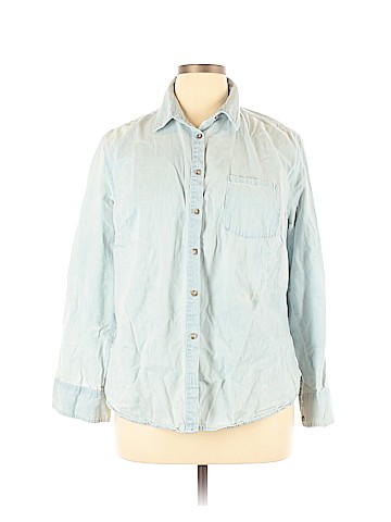 Ava & Viv Long Sleeve Button-Down Shirt (view 1)